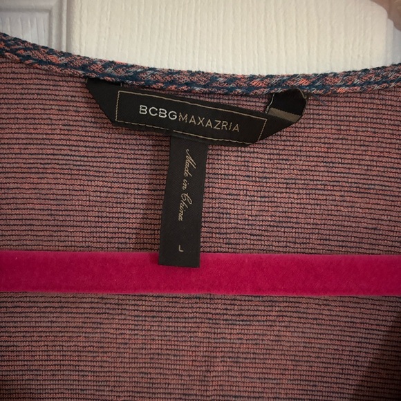 BCBGMaxAzria Multicolor V-Neck Tunic - Picture 5 of 10